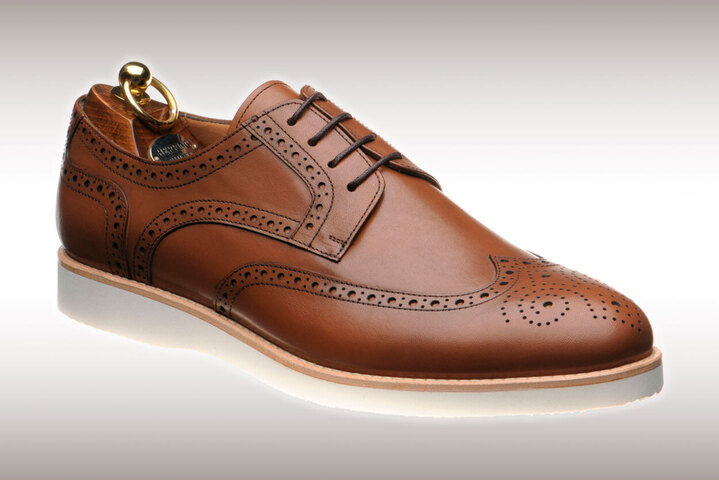 The Jack II – men’s causal brogue